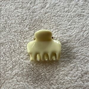 Undone No. 2 Claw Clip Citron